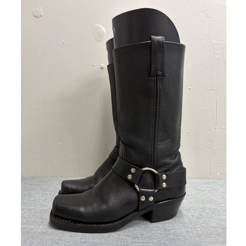 Frye Harness 12R Boots Women 7M Black Leather Square Toe Ring Detail 77300